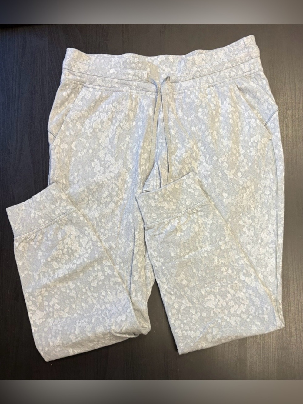 Lululemon Ready To Rulu Jogger - Sz 8 - Picture 3 of 5